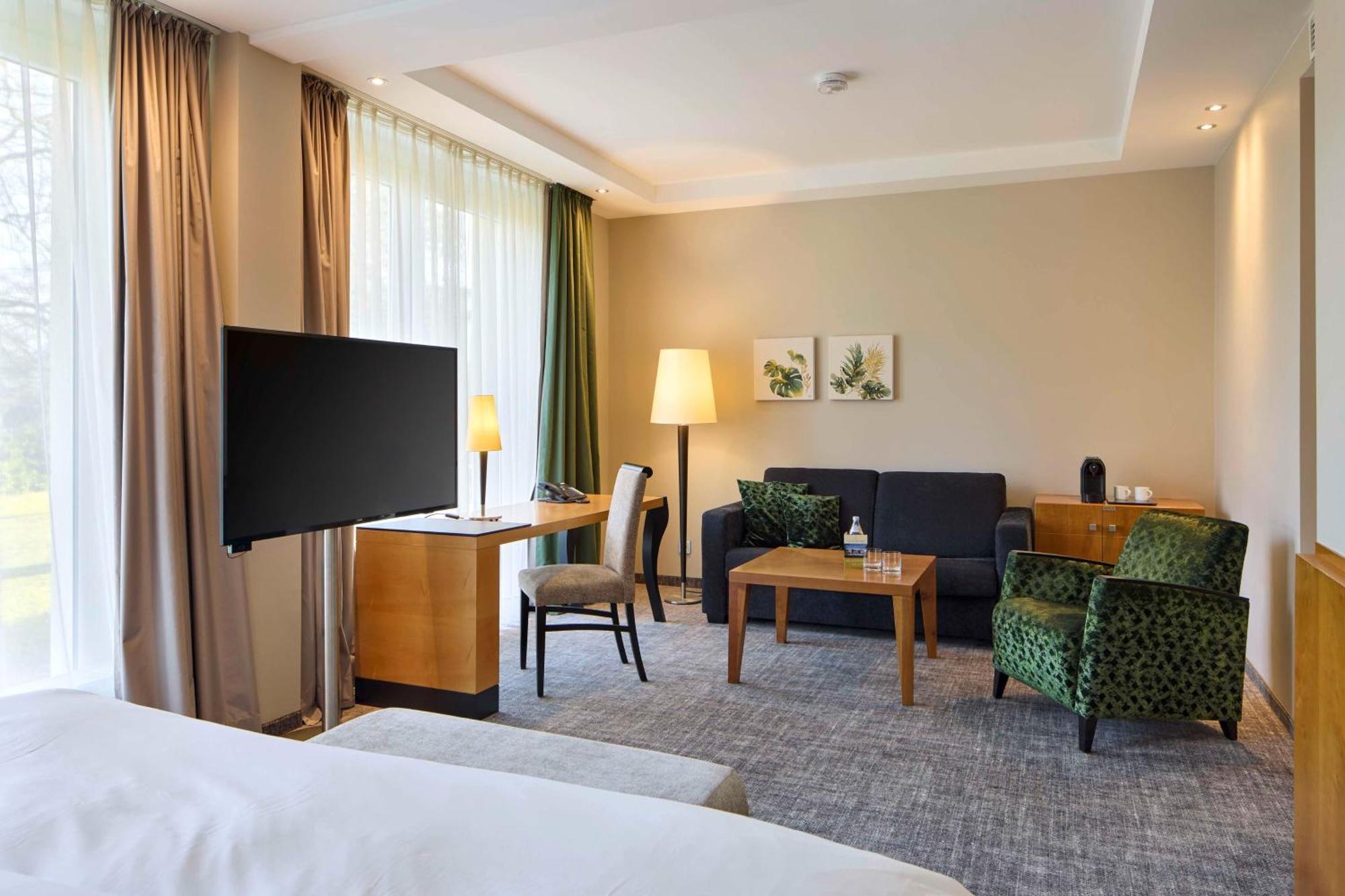 Best Western Premier Park Hotel & Spa 바트리프스프린제 외부 사진