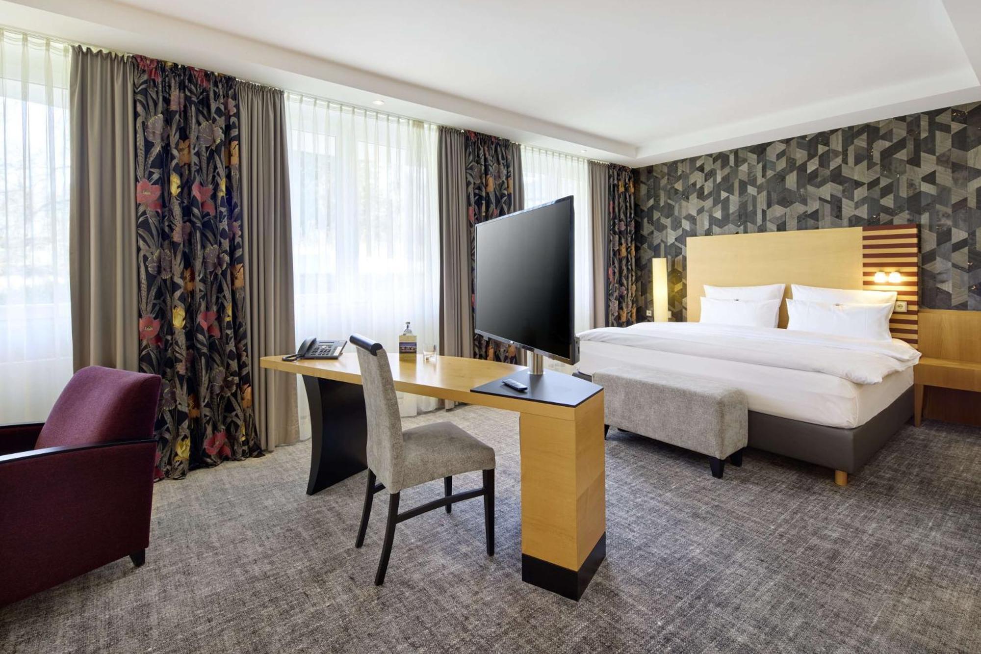 Best Western Premier Park Hotel & Spa 바트리프스프린제 외부 사진